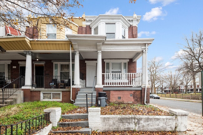 property at 851 S 57th St