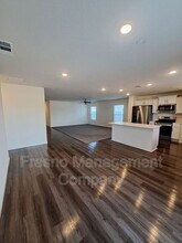 1580 Concord Ave in Madera, CA - Building Photo - Building Photo