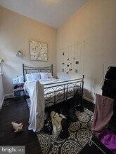 1609-1611 Mt Vernon St, Unit 1 in Philadelphia, PA - Foto de edificio - Building Photo