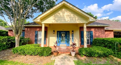 904 S 34th Ave, Unit SI ID1331002P in Hattiesburg, MS - Foto de edificio - Building Photo