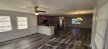 20329 Astoria Ave in Port Charlotte, FL - Building Photo - Building Photo