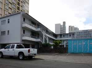 516 Kamoku St in Honolulu, HI - Building Photo - Building Photo