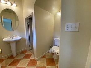 308 Marsalla Dr in Folsom, CA - Building Photo - Building Photo