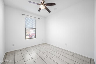 10829 W Hadley St in Avondale, AZ - Building Photo - Building Photo