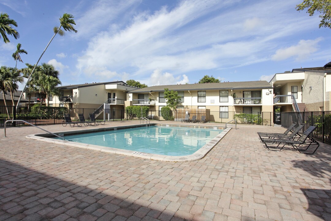 The Osprey in Tamarac, FL - Foto de edificio