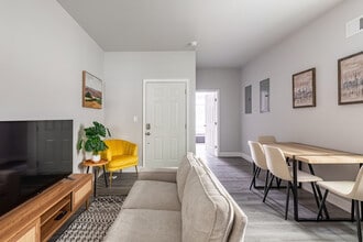 1418 S 9th St in Philadelphia, PA - Building Photo - Building Photo