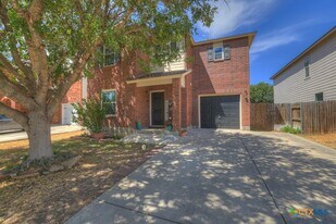3988 Trinity Trail in New Braunfels, TX - Building Photo
