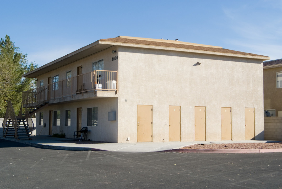 4020 E Carey Ave in Las Vegas, NV - Building Photo