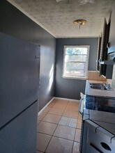 2401 S Linden St, Unit 3 in Pine Bluff, AR - Building Photo - Building Photo