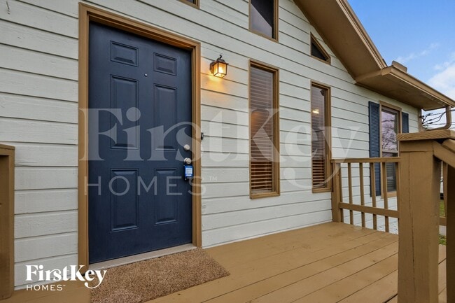 109 Pinehurst Rd in Trussville, AL - Foto de edificio - Building Photo