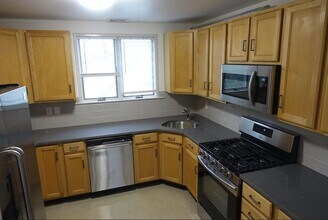 26 Harding Ct, Unit 26 Harding Ct Apt 2 in Garfield, NJ - Foto de edificio - Building Photo