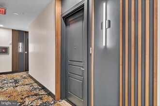 6803 Cameron Dr NW in Washington, DC - Building Photo - Building Photo