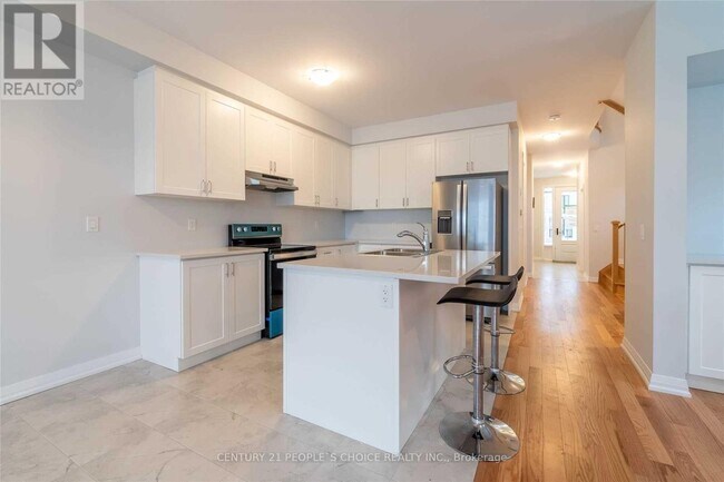 886 Sobeski Ave in Woodstock, ON - Building Photo - Building Photo