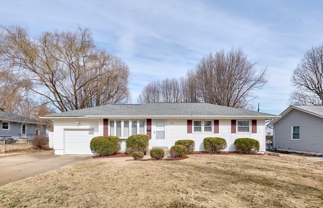 255 Florisota Dr in Florissant, MO - Building Photo - Building Photo