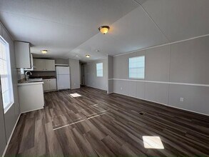 11524 Meredyth St in Tampa, FL - Building Photo - Building Photo