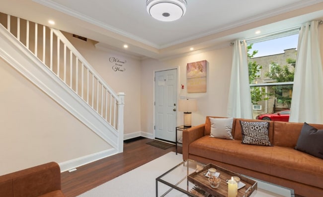 property at 415 N East Ave