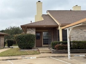 1842 Silverwood Ln in Plano, TX - Building Photo