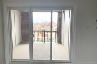 10 Oakmore Ln in Brampton, ON - Building Photo - Building Photo