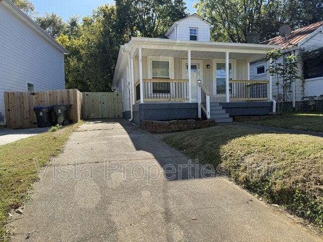 property at 538 University Ave