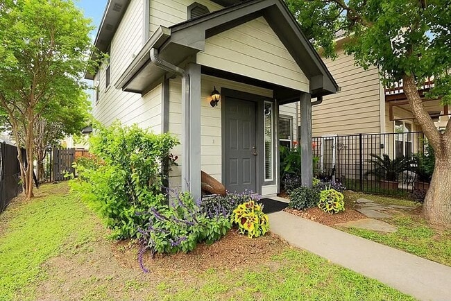 property at 1201 Ruthven St