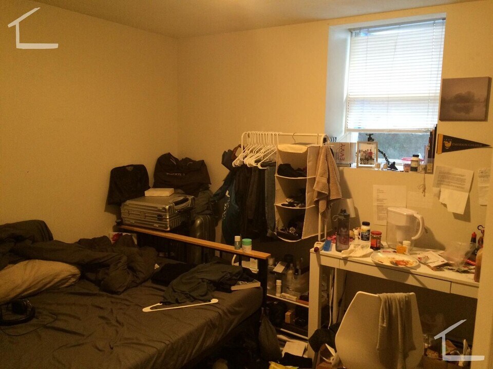 40 Brainerd Rd in Boston, MA - Building Photo