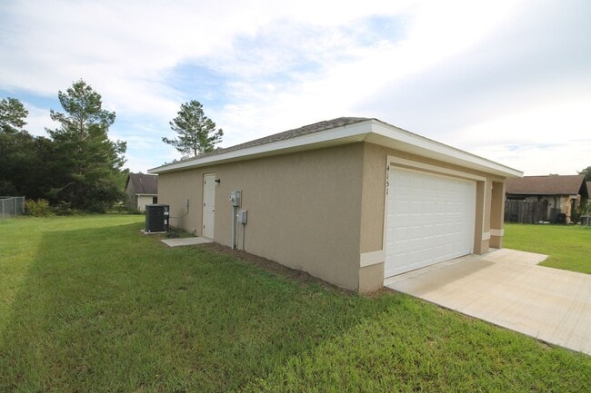 4151 SW 166th Pl Rd in Ocala, FL - Foto de edificio - Building Photo