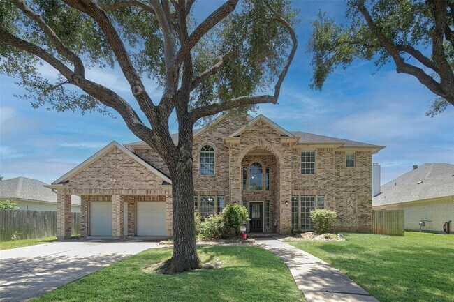 14807 Swift River Ln