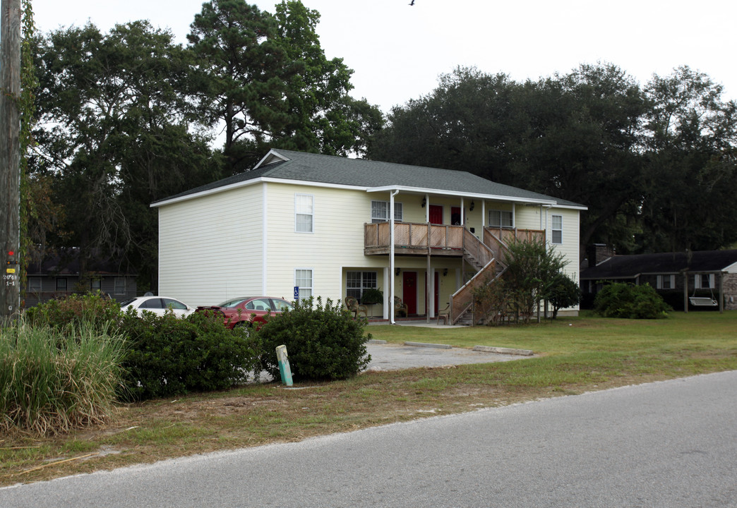 984 Fox Hollow Rd in Conway, SC - Building Photo