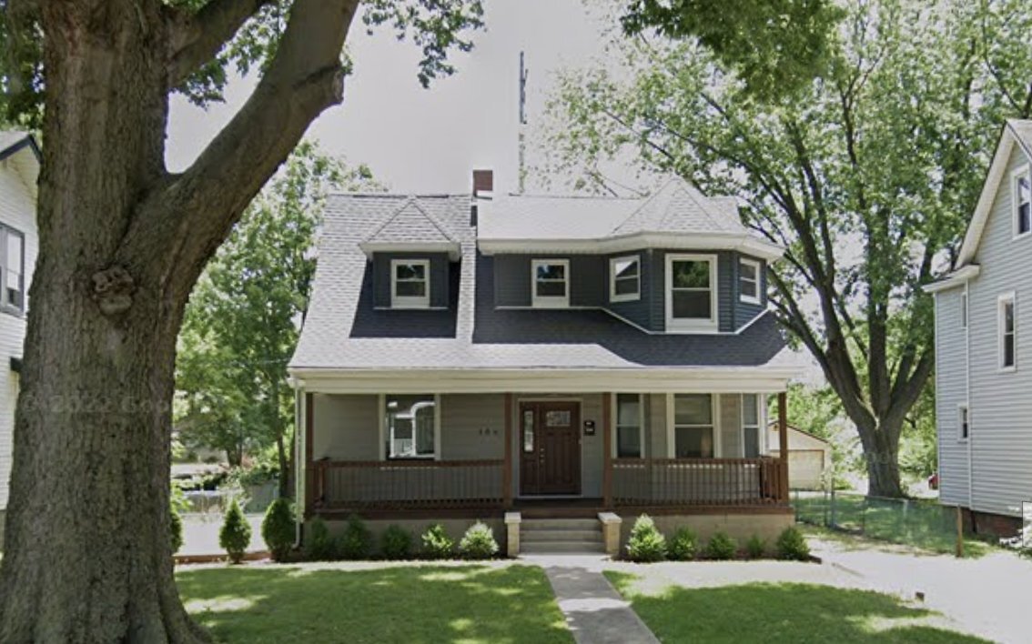 404 E Maywood Ave in Peoria, IL - Building Photo
