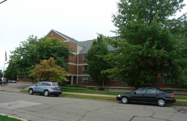 Dufford Terrace Apartments in Erie, PA - Building Photo - Building Photo