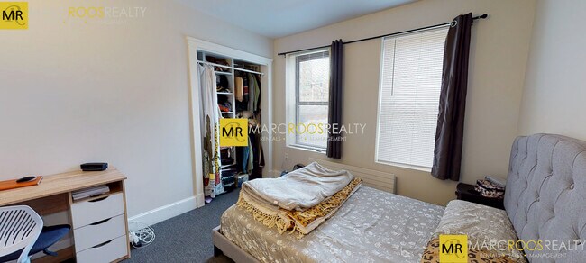 521 Beacon St, Unit 1C in Boston, MA - Building Photo - Building Photo