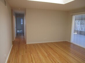 2433 Glendenning Ave in Santa Clara, CA - Building Photo - Building Photo
