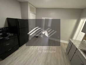 4702 Bryant Ave in Dayton, OH - Building Photo - Building Photo