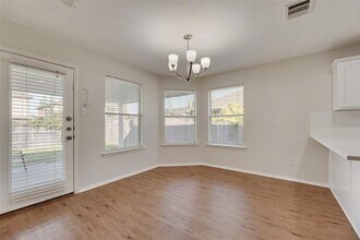 4026 Red Rock Dr in Heartland, TX - Building Photo - Building Photo