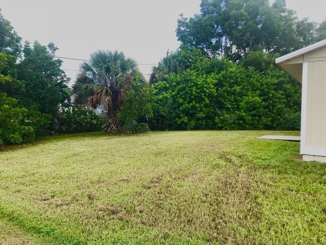 181 SW Twig Ave in Port St. Lucie, FL - Building Photo - Building Photo