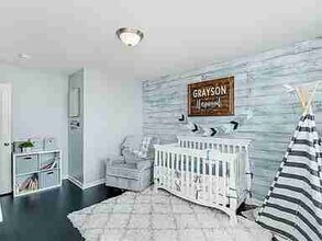 8125 Lomas Pass in Avon, IN - Foto de edificio - Building Photo