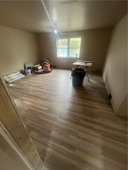 901 Fryer Ave in Bridgeville, PA - Building Photo - Building Photo