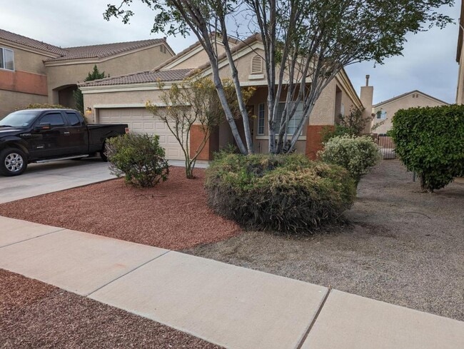 property at 1008 Kiska St NW