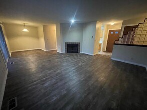 3427 Chevron Dr in Hood River, OR - Building Photo - Building Photo