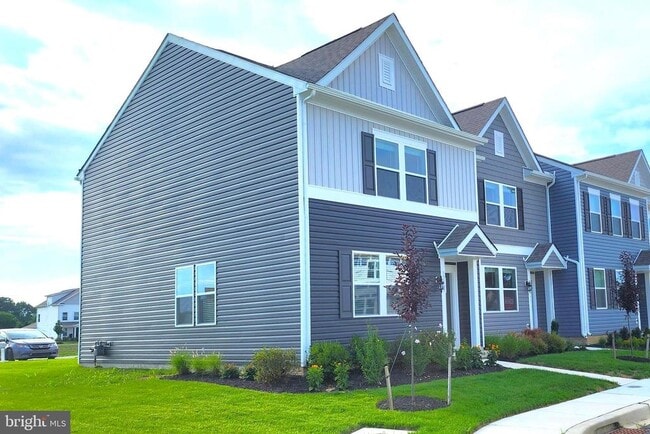 property at 10949 Farmerfield St