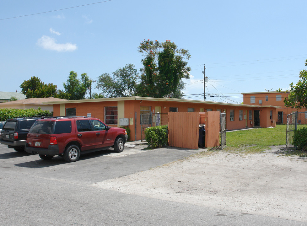 Fort Lauderdale Apartments in Fort Lauderdale, FL - Building Photo