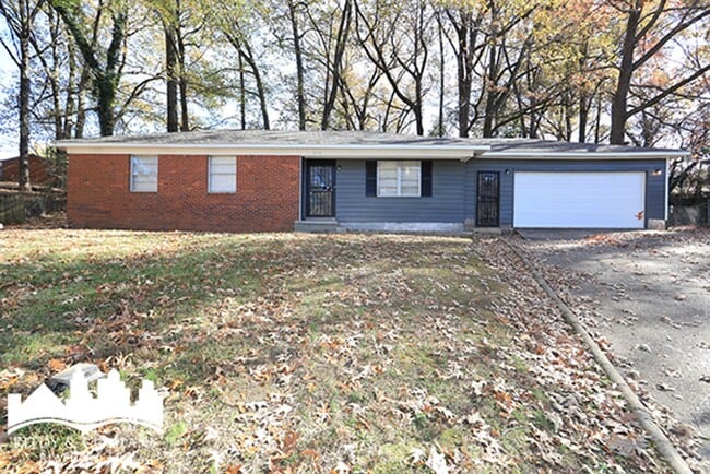 property at 3992 Cliffdale St