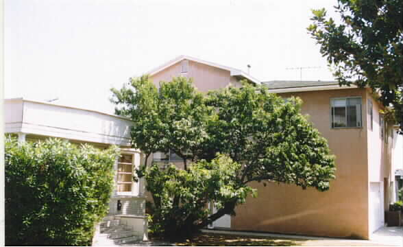 1423-1425 14th St in Santa Monica, CA - Building Photo - Building Photo