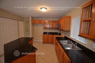 930 SW 88th Terrace in Pembroke Pines, FL - Building Photo - Building Photo