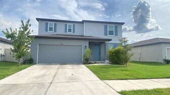 38614 Finn Clover Ln in Zephyrhills, FL - Building Photo