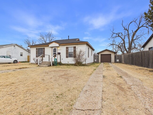 property at 4004 S Hayden St