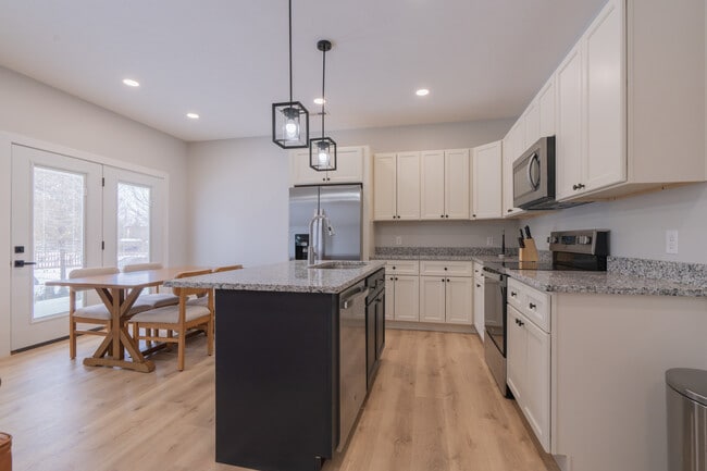 Ridge Pointe Duplexes