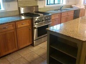 15 Winthrop Rd in Brookline, MA - Building Photo - Building Photo