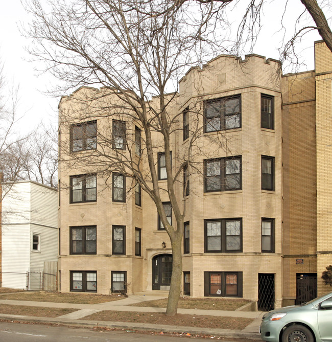 2218-2220 W Granville Ave in Chicago, IL - Foto de edificio - Building Photo