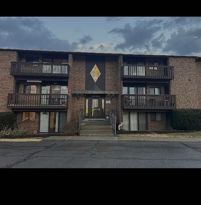 1201 Dutilh Rd, Unit 5